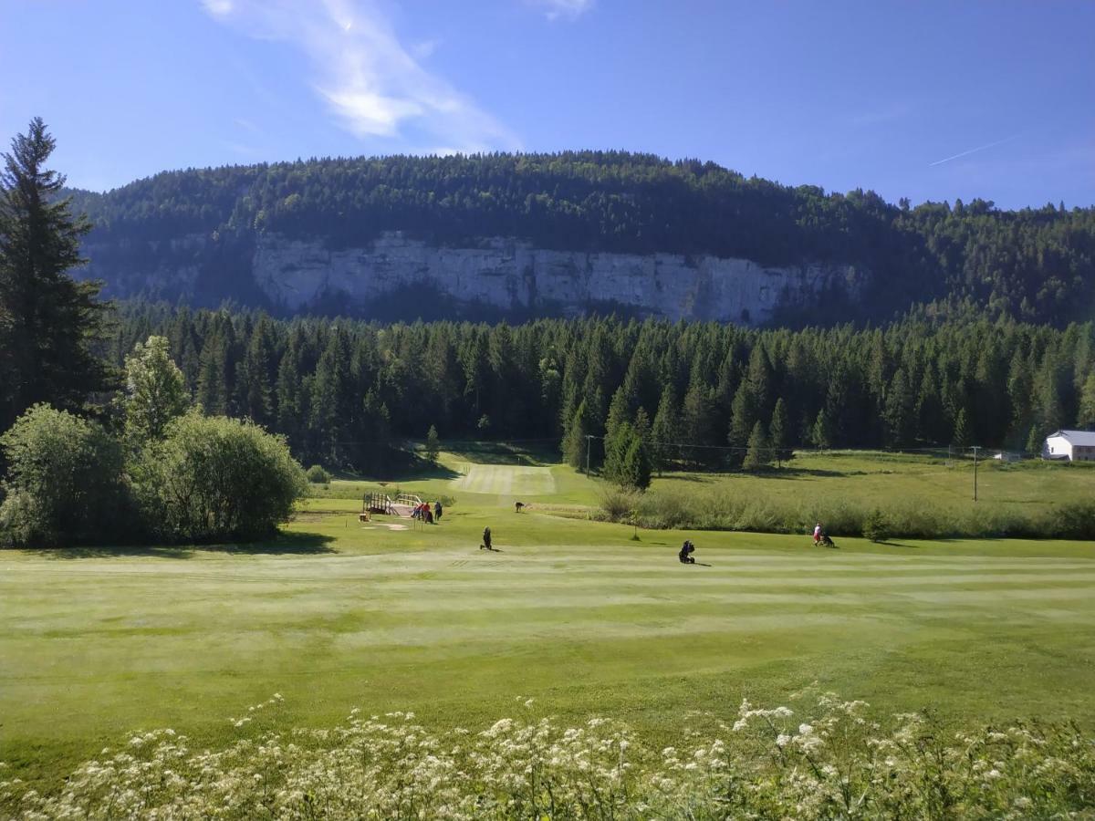 Ferienwohnung Les Chamois Lajoux Exterior foto