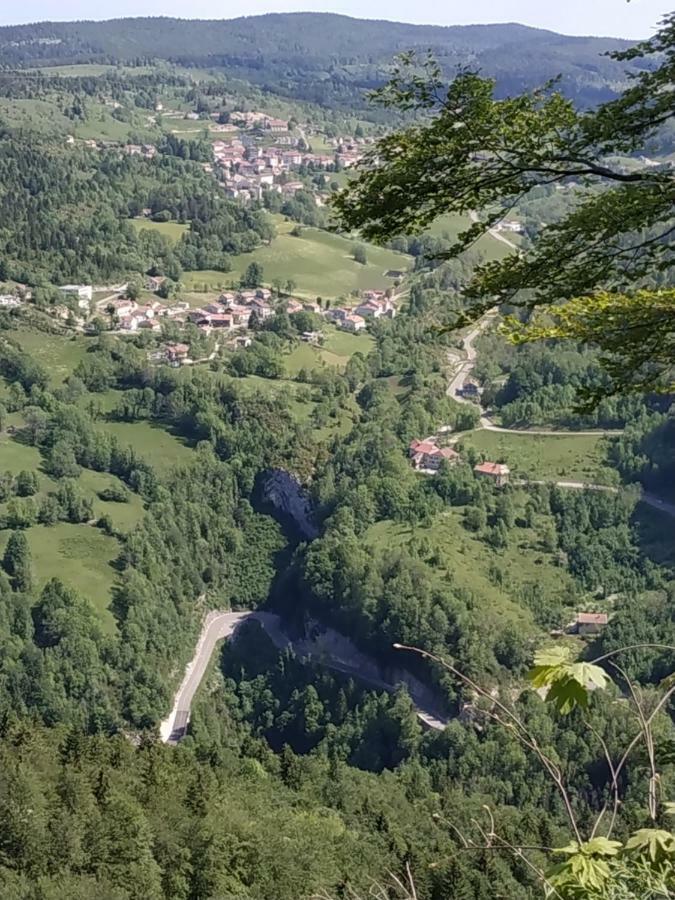 Ferienwohnung Les Chamois Lajoux Exterior foto