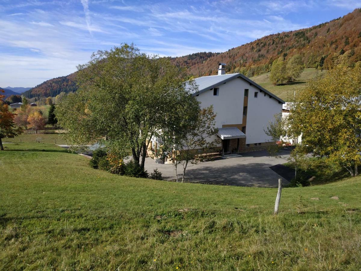 Ferienwohnung Les Chamois Lajoux Exterior foto