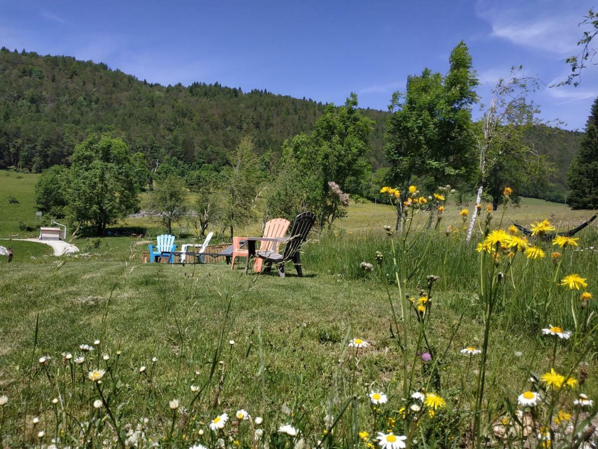 Ferienwohnung Les Chamois Lajoux Exterior foto