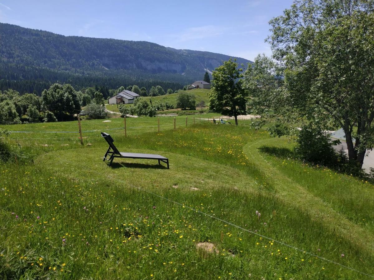 Ferienwohnung Les Chamois Lajoux Exterior foto